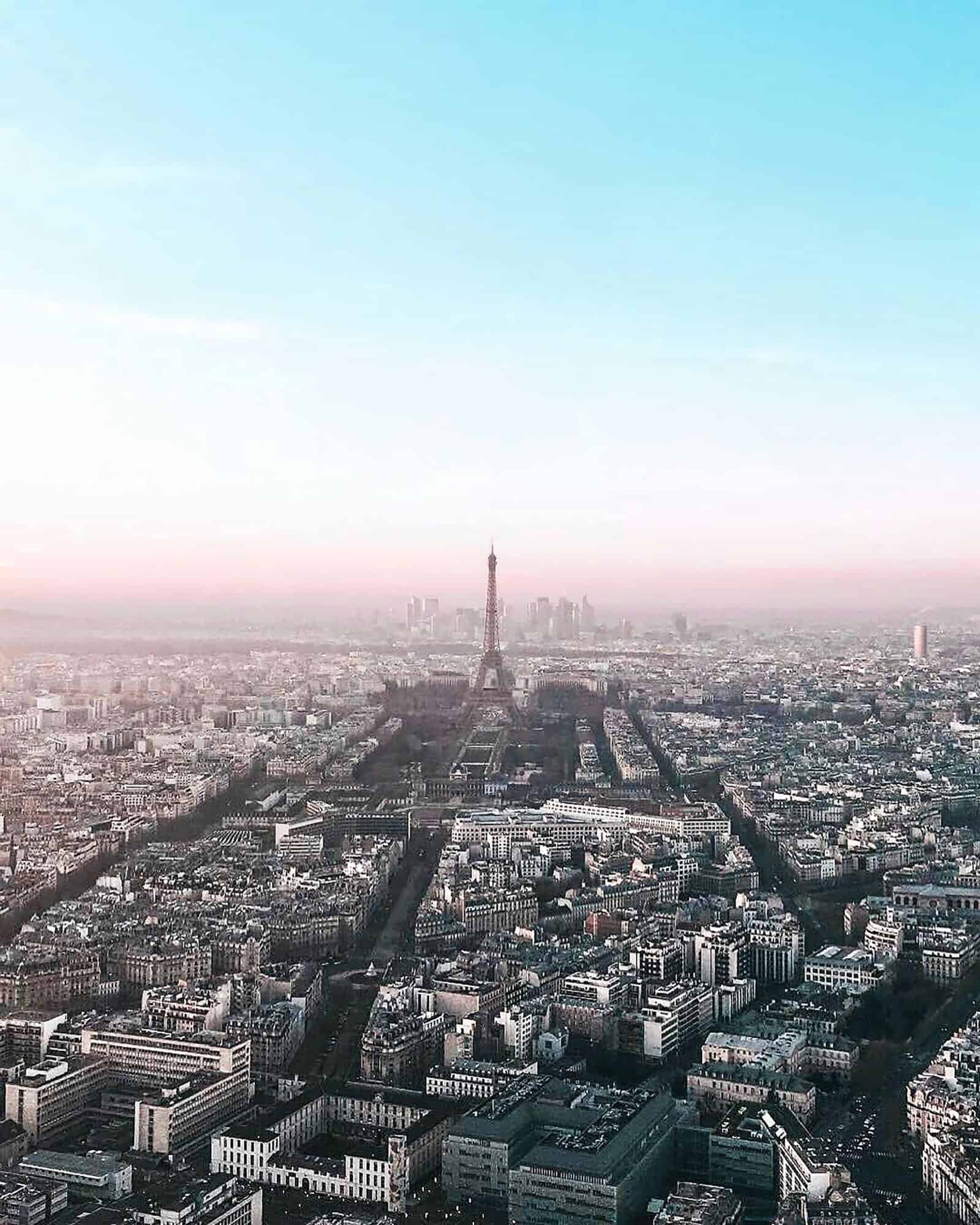 Vastness of Paris